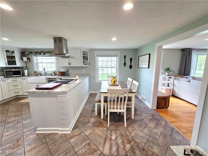 5869 Oberlin Road, Amherst, OH 44001 Photo 20