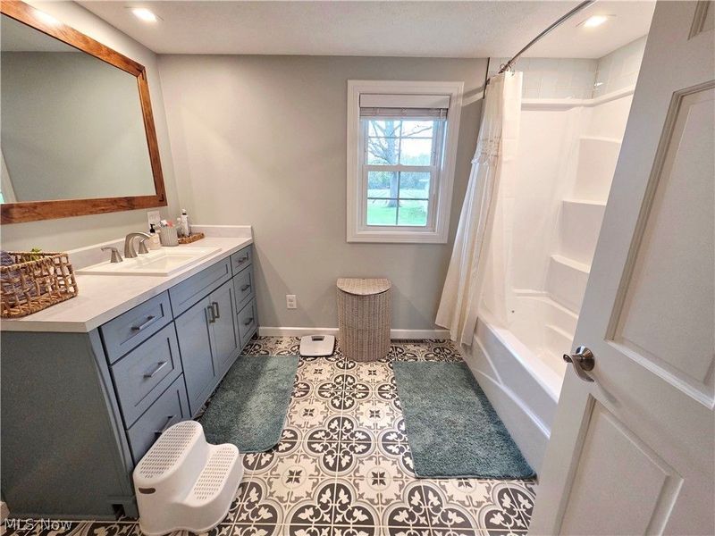 5869 Oberlin Road, Amherst, OH 44001 Photo 35