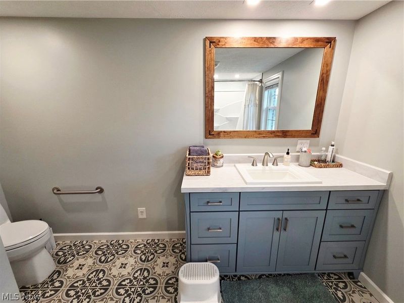 5869 Oberlin Road, Amherst, OH 44001 Photo 37