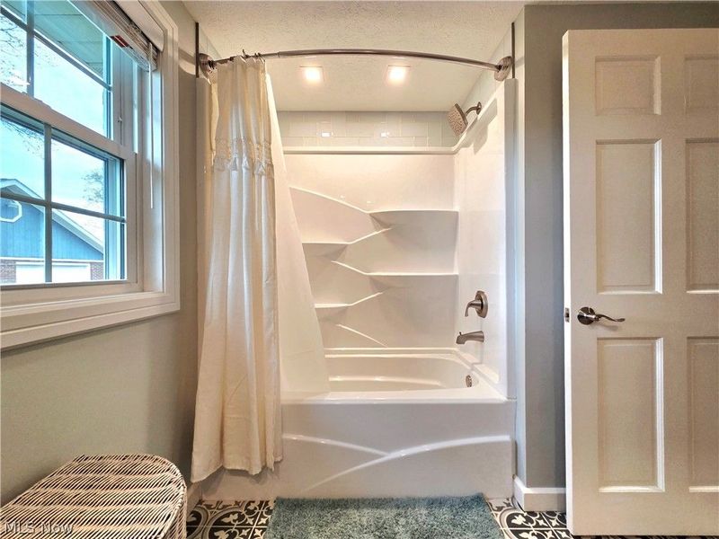 5869 Oberlin Road, Amherst, OH 44001 Photo 38