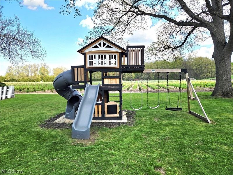 5869 Oberlin Road, Amherst, OH 44001 Photo 7