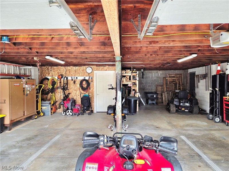 5869 Oberlin Road, Amherst, OH 44001 Photo 9