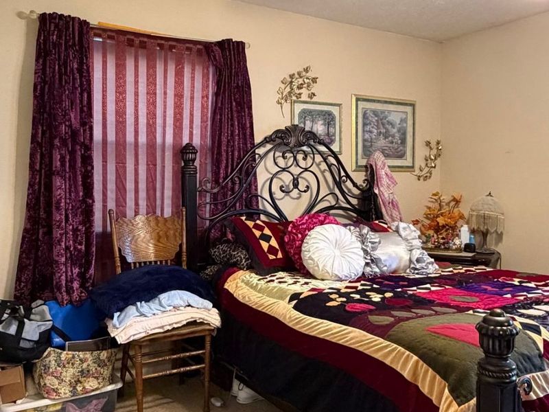 Lorain, OH 44053 Photo 23