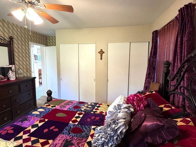 Lorain, OH 44053 Photo 25