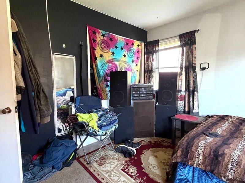 Lorain, OH 44053 Photo 28