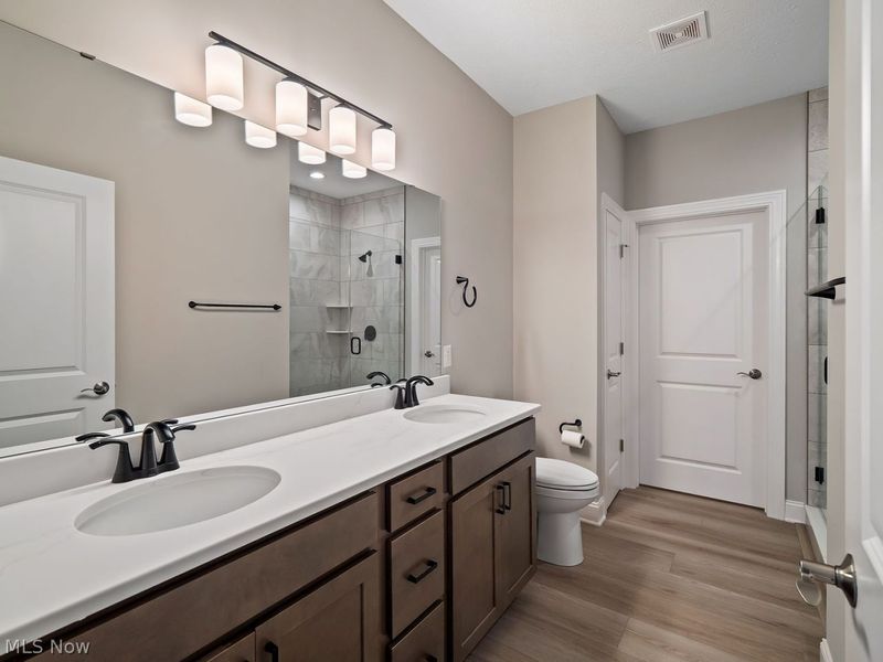 32050 Tuscan Lane, Avon Lake, OH 44012 Photo 18
