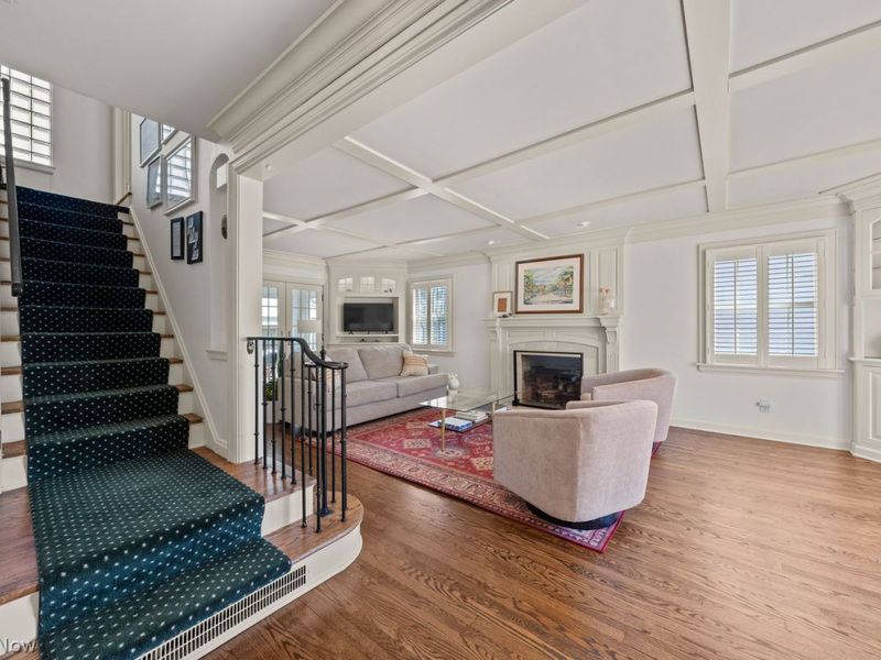 2371 Lalemant Road, University Heights, OH 44118 Photo 2