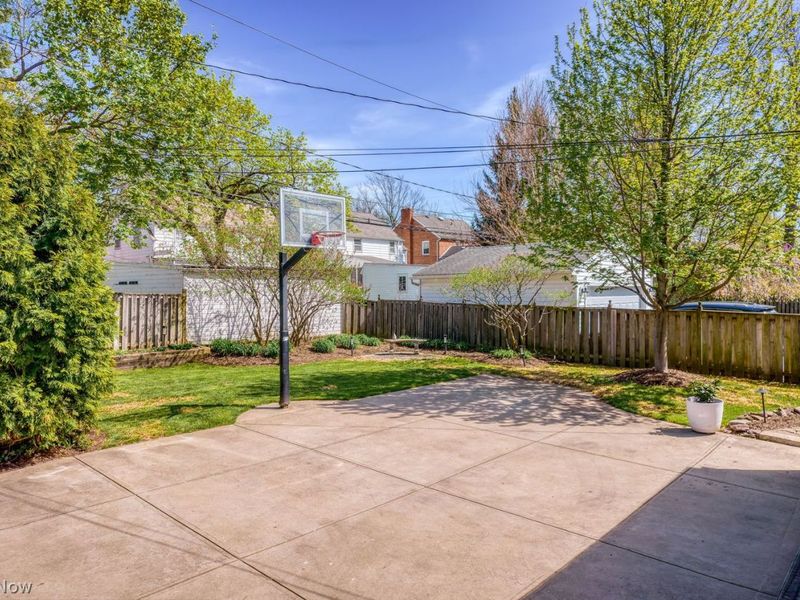 2371 Lalemant Road, University Heights, OH 44118 Photo 39