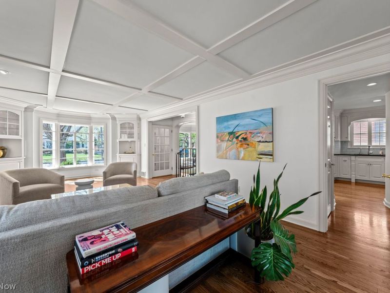 2371 Lalemant Road, University Heights, OH 44118 Photo 7