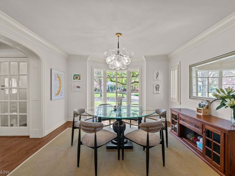 2371 Lalemant Road, University Heights, OH 44118 Photo 9