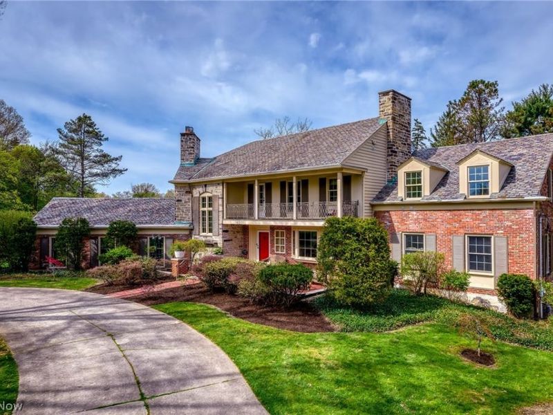 16201 Parkland Drive, Shaker Heights, OH 44120 Photo 1