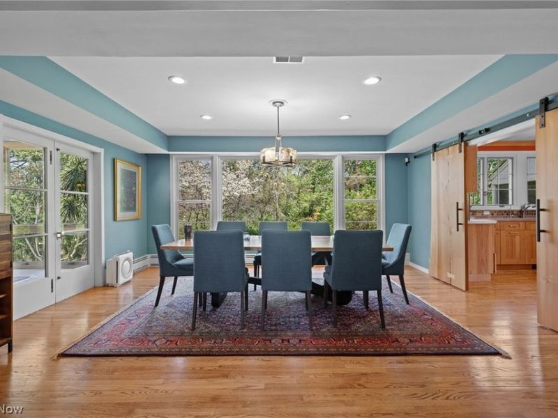 16201 Parkland Drive, Shaker Heights, OH 44120 Photo 13