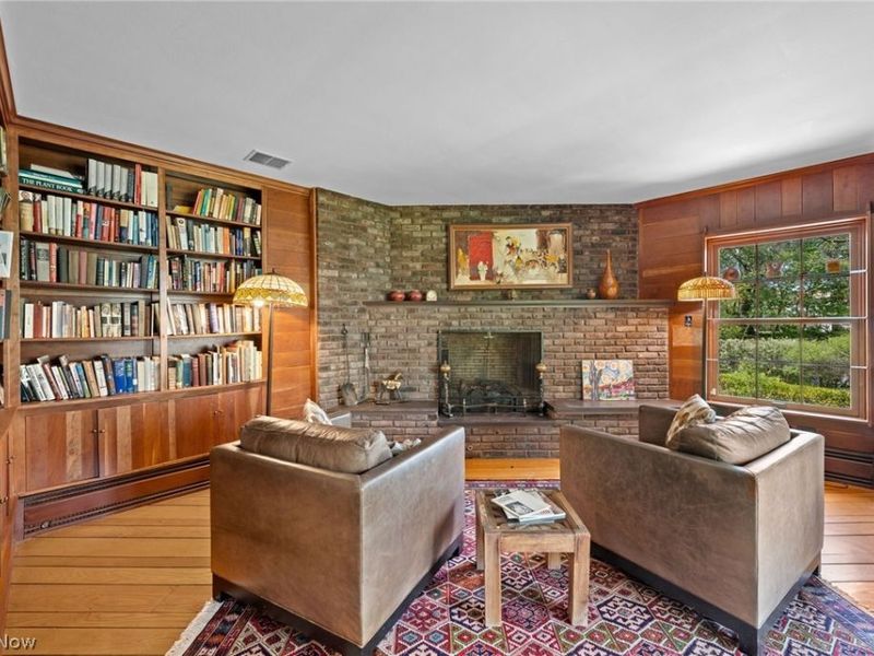 16201 Parkland Drive, Shaker Heights, OH 44120 Photo 18