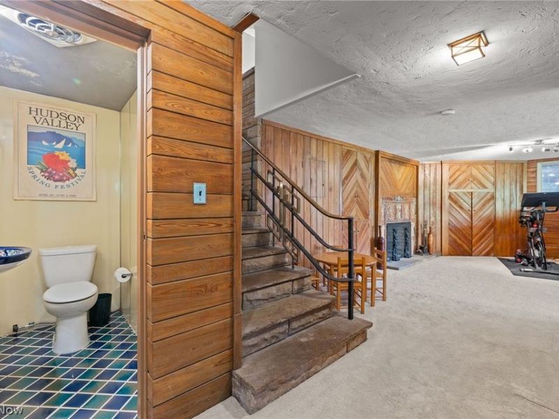 16201 Parkland Drive, Shaker Heights, OH 44120 Photo 37