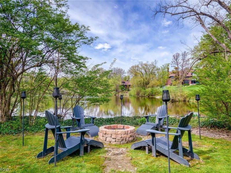 16201 Parkland Drive, Shaker Heights, OH 44120 Photo 41