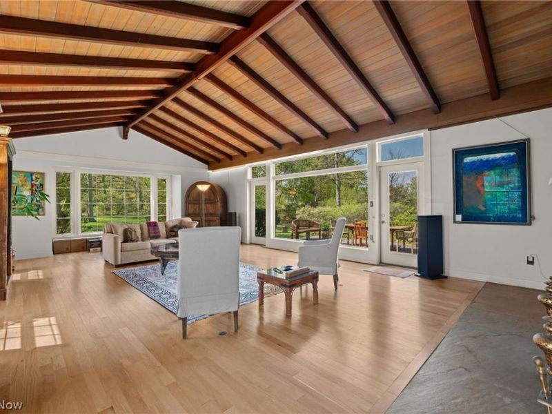 16201 Parkland Drive, Shaker Heights, OH 44120 Photo 6