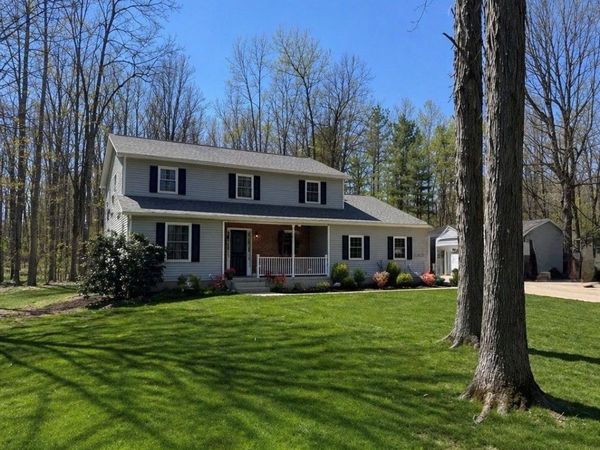 Chagrin Falls, OH 44023