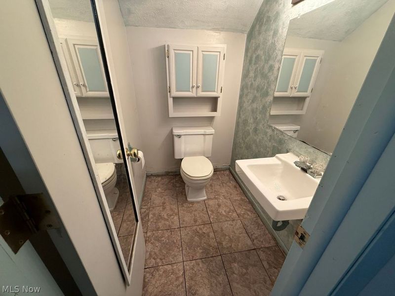 138 Valley Forge Circle, Elyria, OH 44035 Photo 15