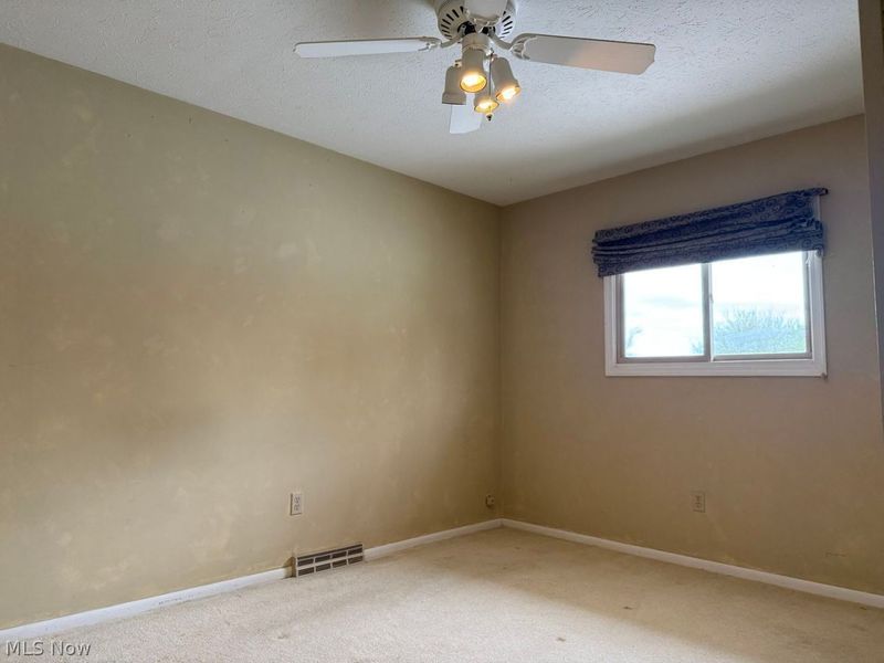 138 Valley Forge Circle, Elyria, OH 44035 Photo 28