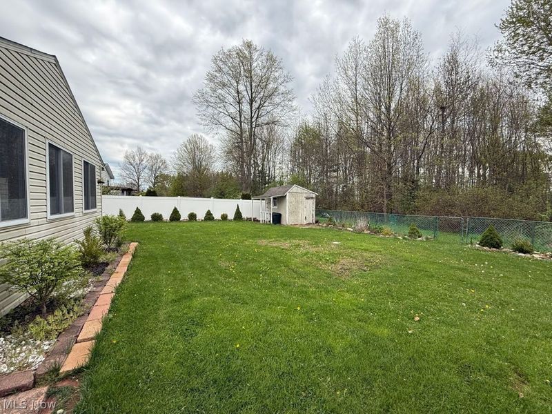 138 Valley Forge Circle, Elyria, OH 44035 Photo 34