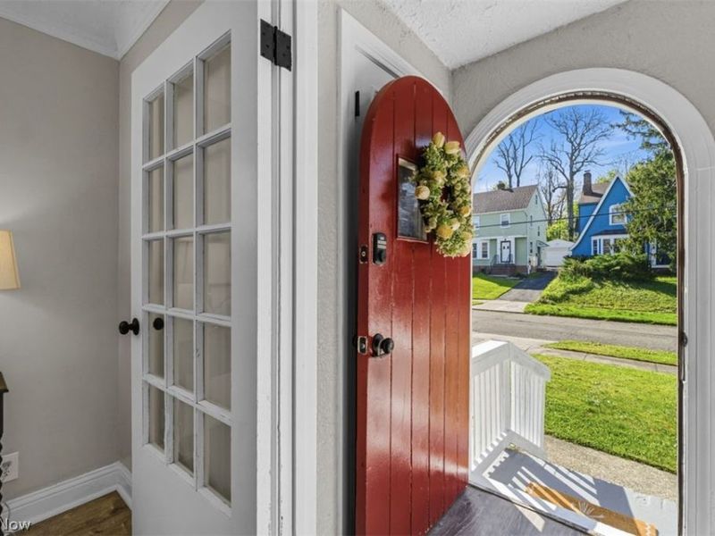 3837 Woodridge Road, Cleveland Heights, OH 44121 Photo 3