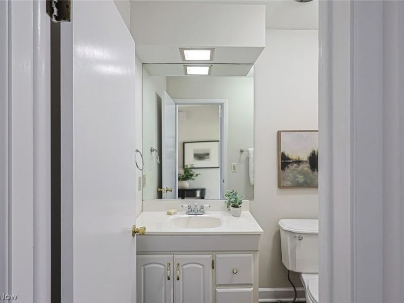 22350 Shaker Boulevard, Shaker Heights, OH 44122 Photo 27