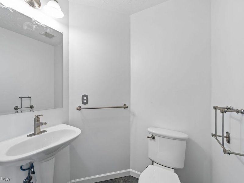 817 Horseshoe Way, Avon Lake, OH 44012 Photo 18