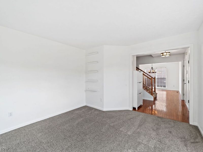 817 Horseshoe Way, Avon Lake, OH 44012 Photo 5