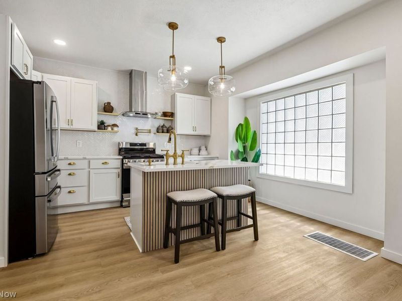 1045 Nela View Road, Cleveland Heights, OH 44112 Photo 11