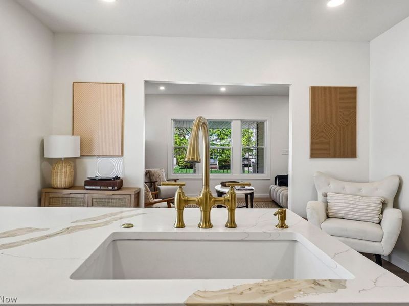 1045 Nela View Road, Cleveland Heights, OH 44112 Photo 14