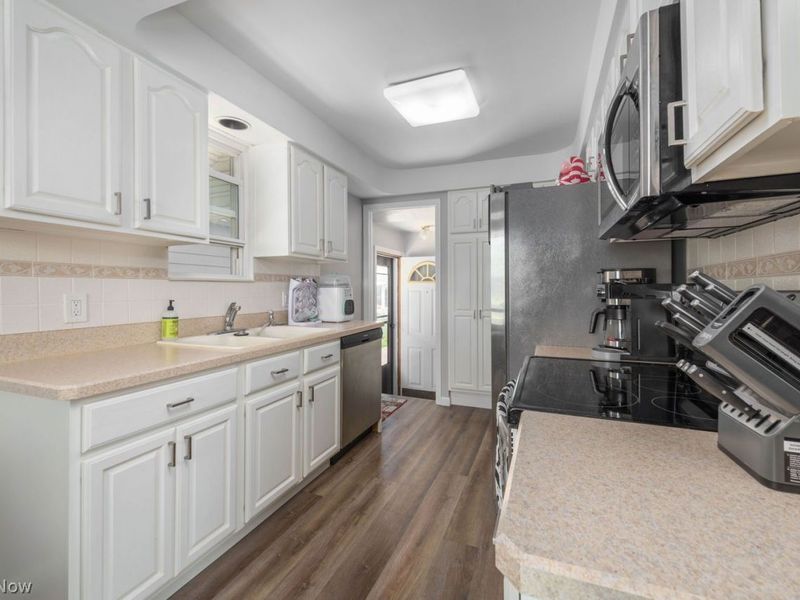 3426 Center Drive, Parma, OH 44134 Photo 21