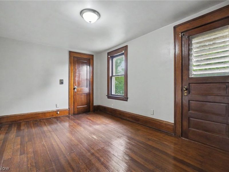 793 Thayer Street, Akron, OH 44310 Photo 13