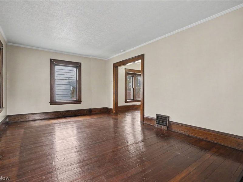 793 Thayer Street, Akron, OH 44310 Photo 2