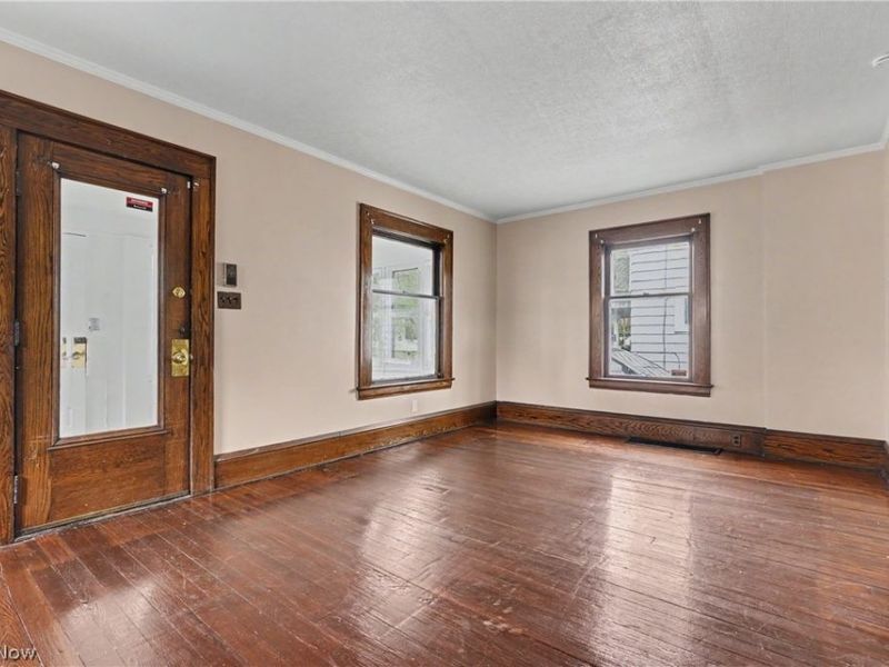 793 Thayer Street, Akron, OH 44310 Photo 3