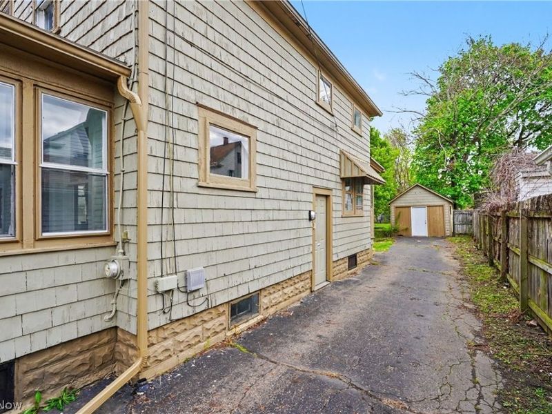 793 Thayer Street, Akron, OH 44310 Photo 31