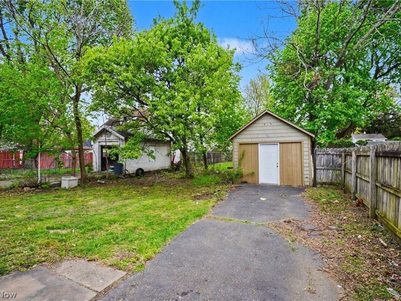 793 Thayer Street, Akron, OH 44310 Photo 32