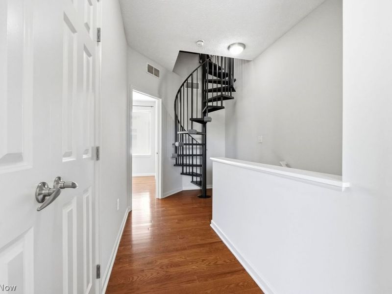 1268 W 74th Street, Cleveland, OH 44102 Photo 16