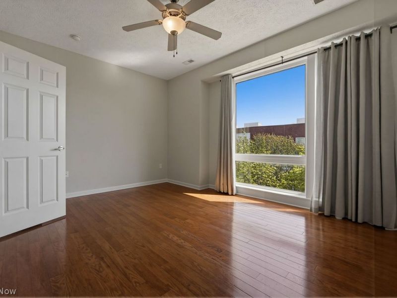 1268 W 74th Street, Cleveland, OH 44102 Photo 20