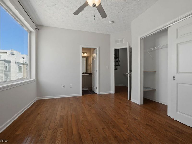 1268 W 74th Street, Cleveland, OH 44102 Photo 21