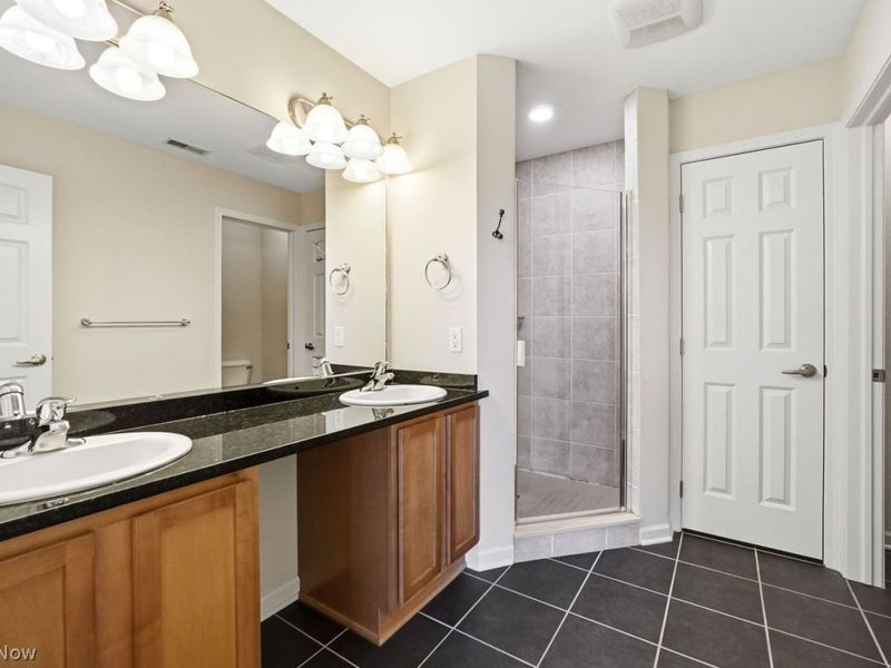 1268 W 74th Street, Cleveland, OH 44102 Photo 26