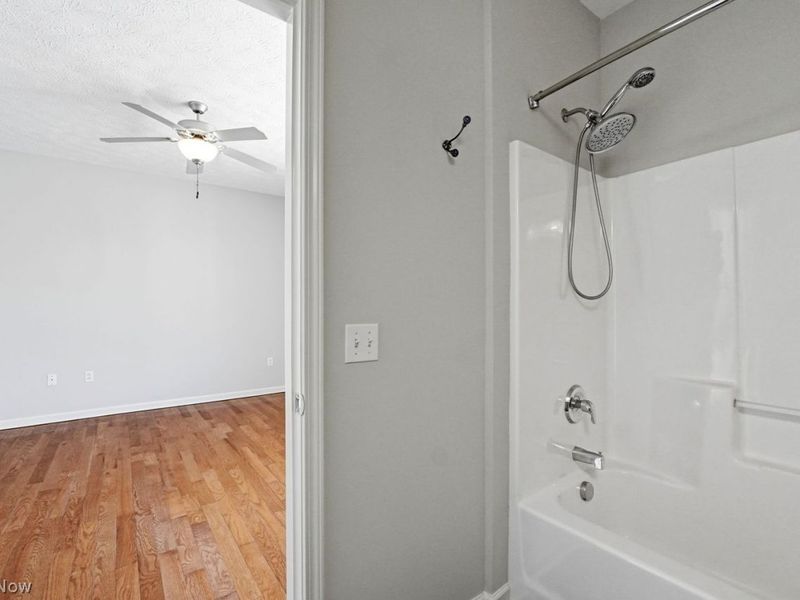 1268 W 74th Street, Cleveland, OH 44102 Photo 31