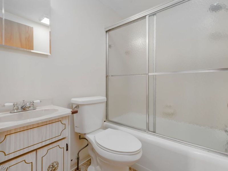 North Canton, OH 44720 Photo 14