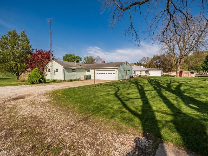 North Canton, OH 44720 Photo 23