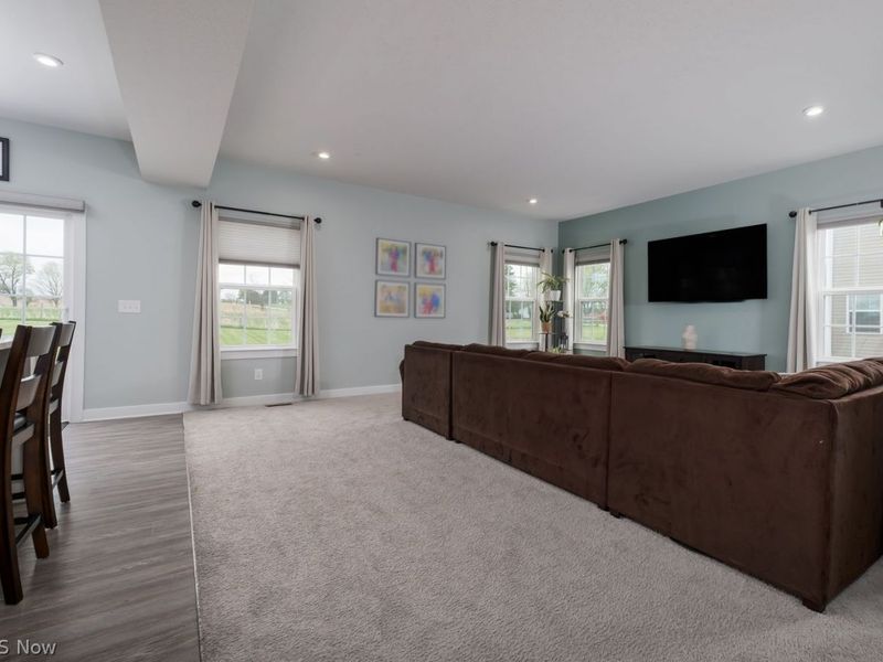 7906 Cobbler Avenue NE, Canton, OH 44721 Photo 5