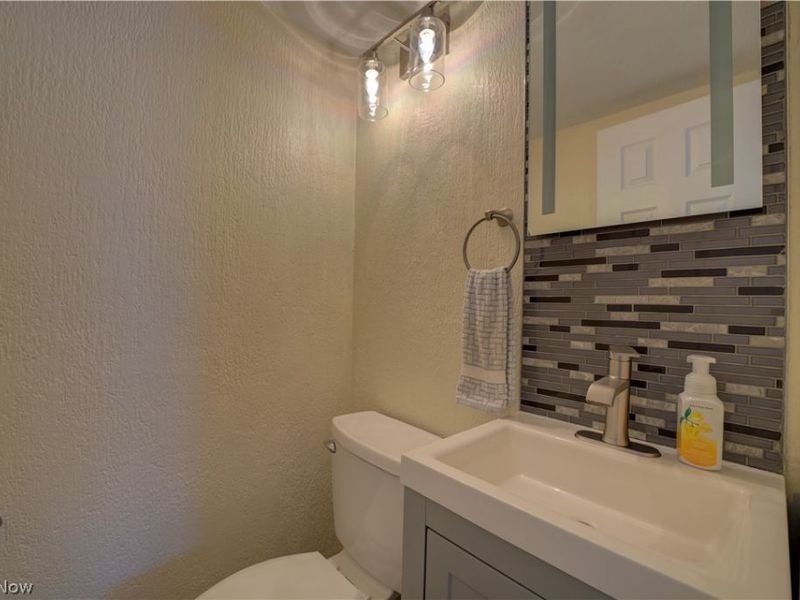 727 Tollis Parkway, Broadview Heights, OH 44147 Photo 10