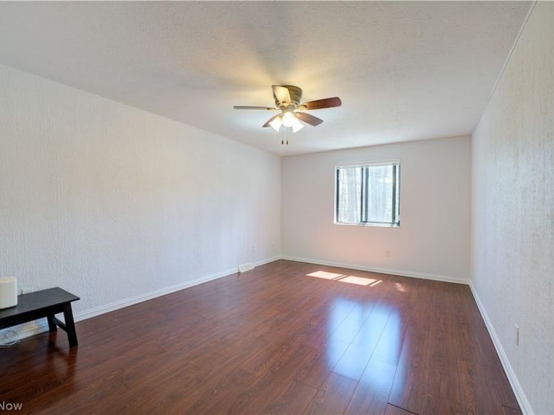 727 Tollis Parkway, Broadview Heights, OH 44147 Photo 11