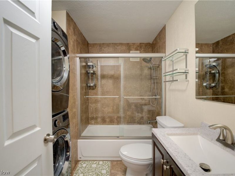 727 Tollis Parkway, Broadview Heights, OH 44147 Photo 14