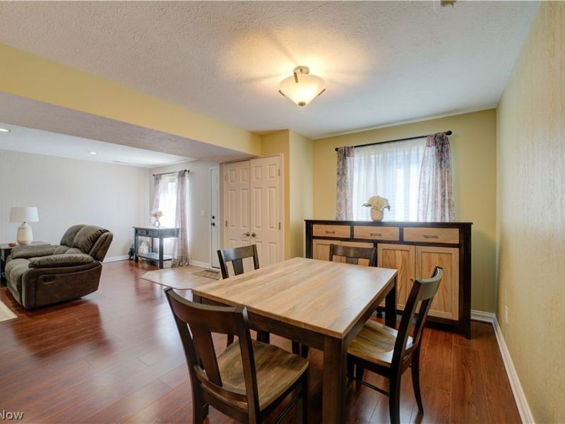 727 Tollis Parkway, Broadview Heights, OH 44147 Photo 7