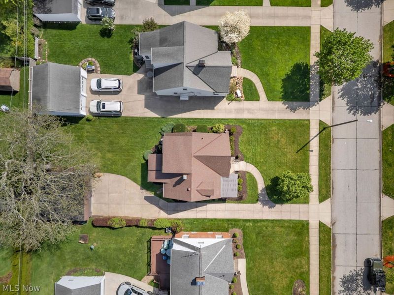 20036 Westover Avenue, Rocky River, OH 44116 Photo 2