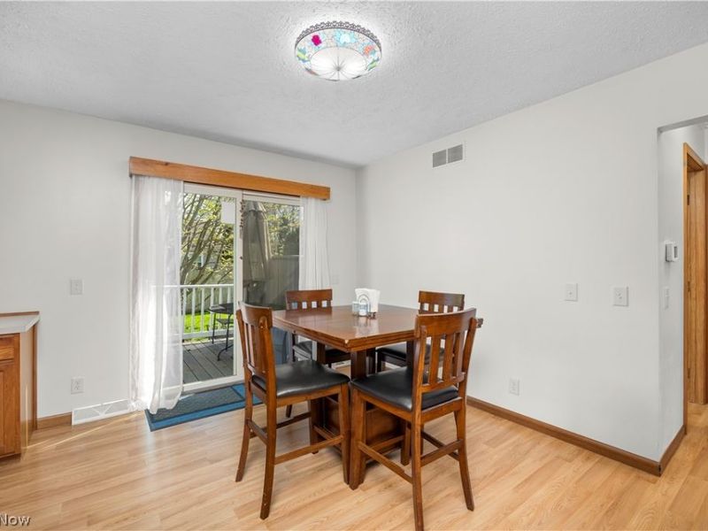 2327 Stonepath Street, Lorain, OH 44052 Photo 10